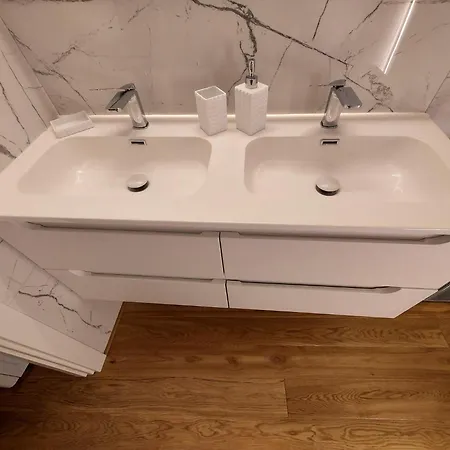 Jasmin Luxury * Florens